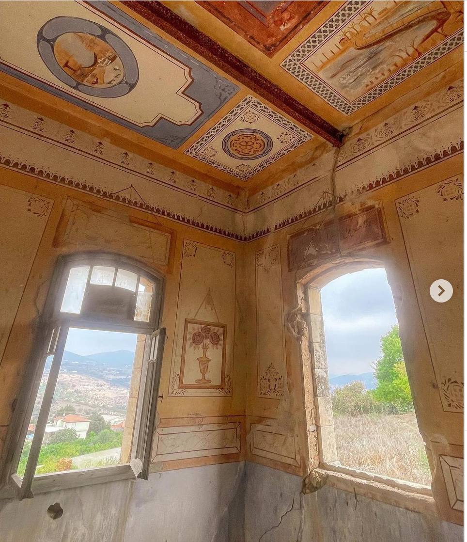 Painted interior of the home of Abdil Majid Abdullah in Dayr al-Qasi